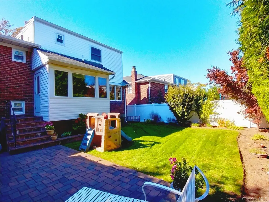 3391 Fairway Road Oceanside NY 11572