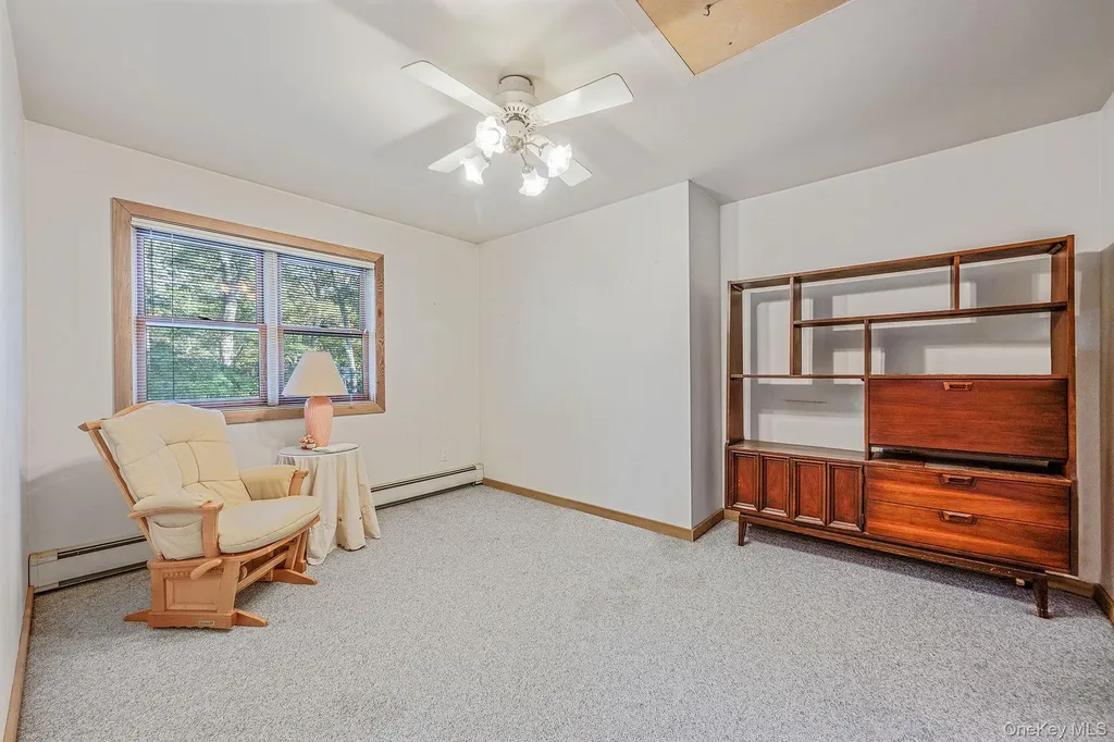 484 Brookhaven Avenue Riverhead NY 11901