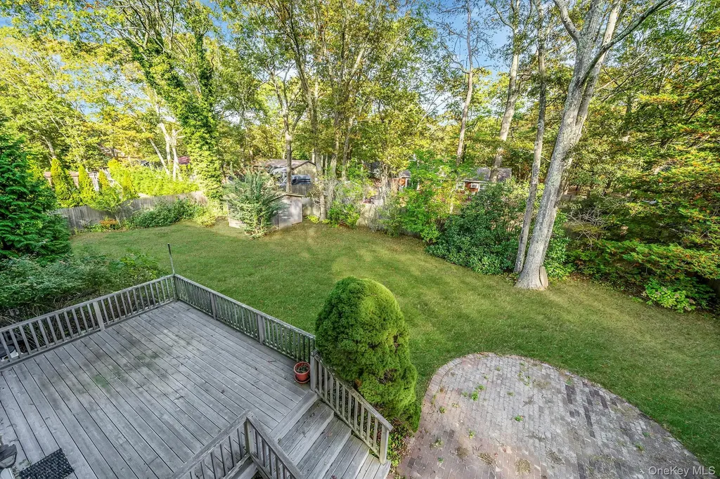 484 Brookhaven Avenue Riverhead NY 11901