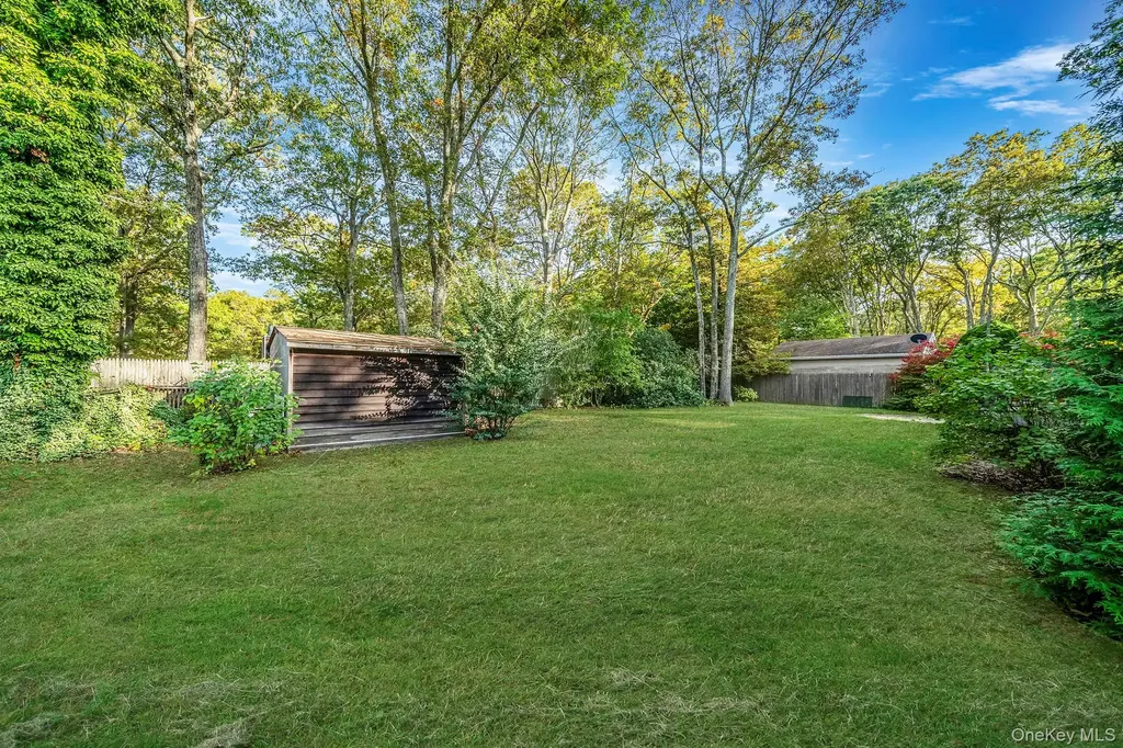 484 Brookhaven Avenue Riverhead NY 11901