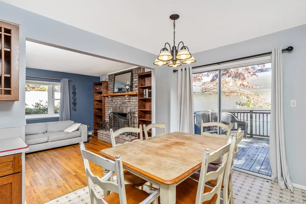 12 Applegate Drive Mastic NY 11950