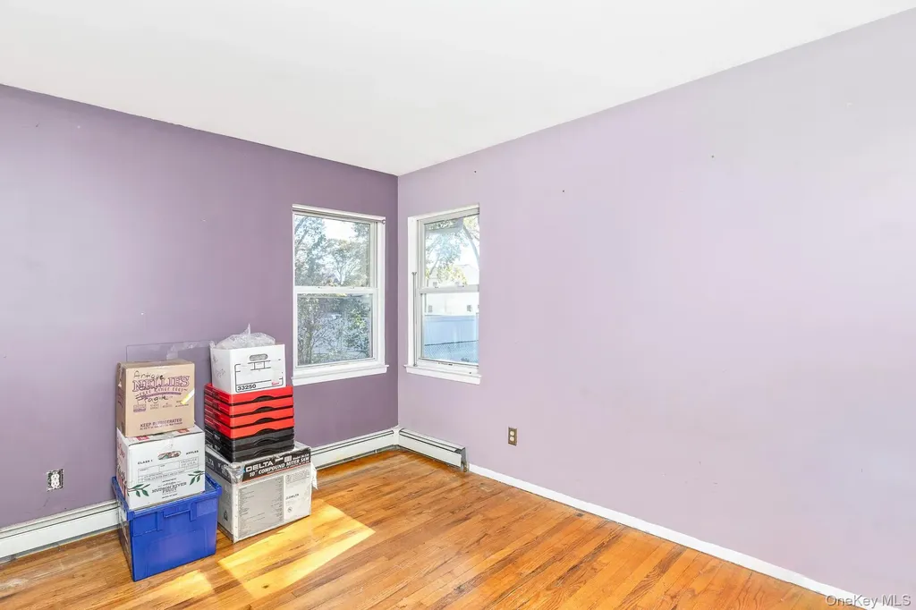 12 Applegate Drive Mastic NY 11950