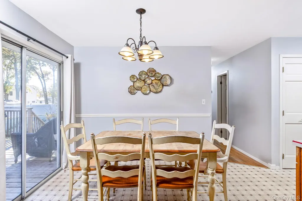 12 Applegate Drive Mastic NY 11950
