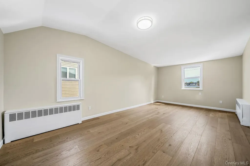 37 Chickadee Lane Levittown NY 11756
