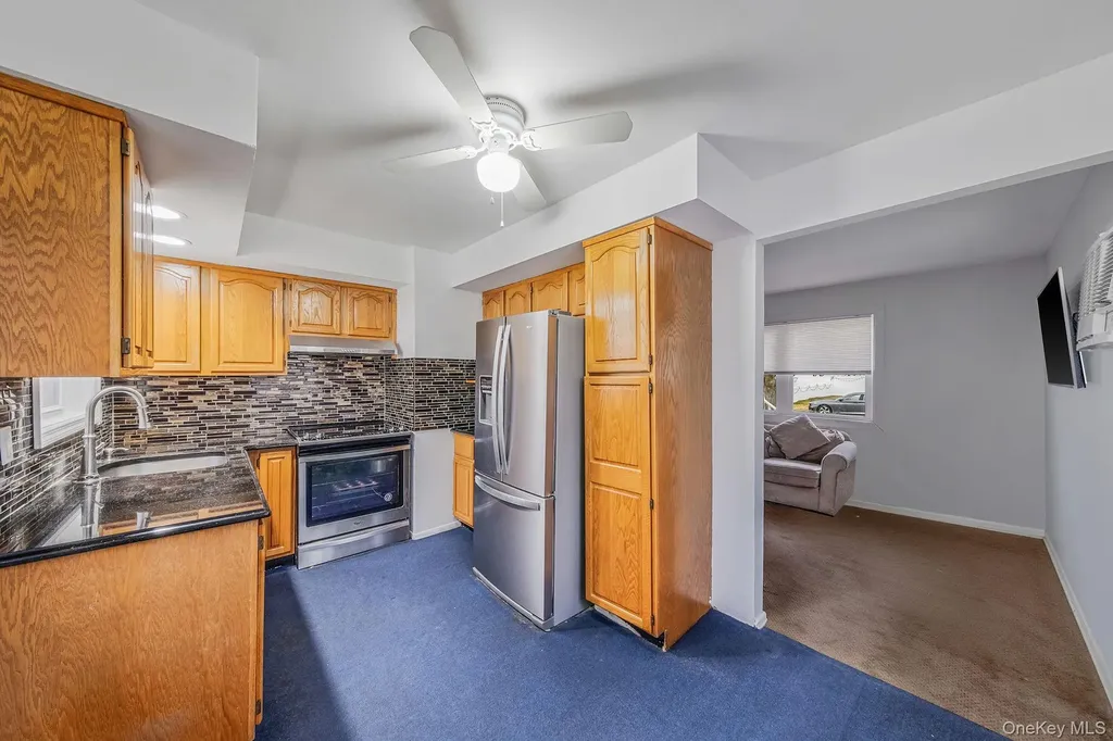 11 Dianne Avenue Centereach NY 11720