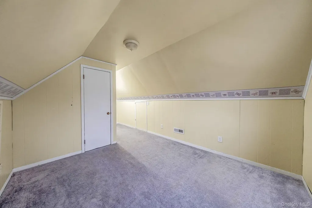 11 Dianne Avenue Centereach NY 11720