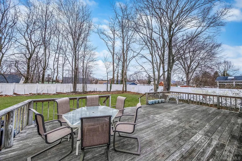 11 Dianne Avenue Centereach NY 11720