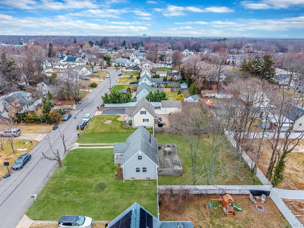 11 Dianne Avenue Centereach NY 11720