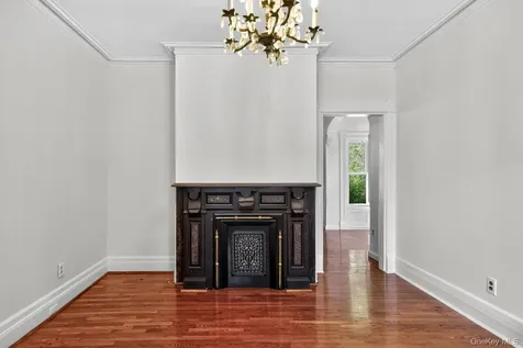 15 Paye Avenue Beacon NY 12508