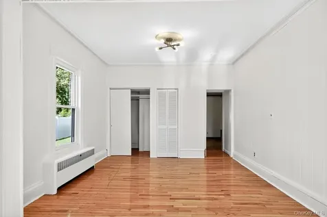 15 Paye Avenue Beacon NY 12508