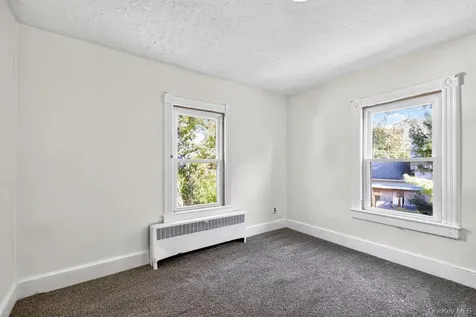 15 Paye Avenue Beacon NY 12508