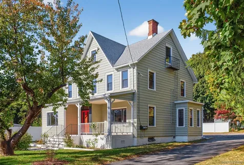 15 Paye Avenue Beacon NY 12508