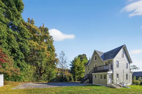 15 Paye Avenue Beacon NY 12508