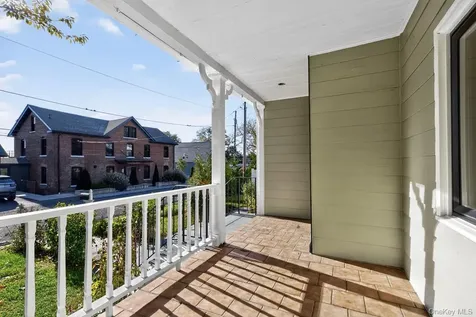 15 Paye Avenue Beacon NY 12508