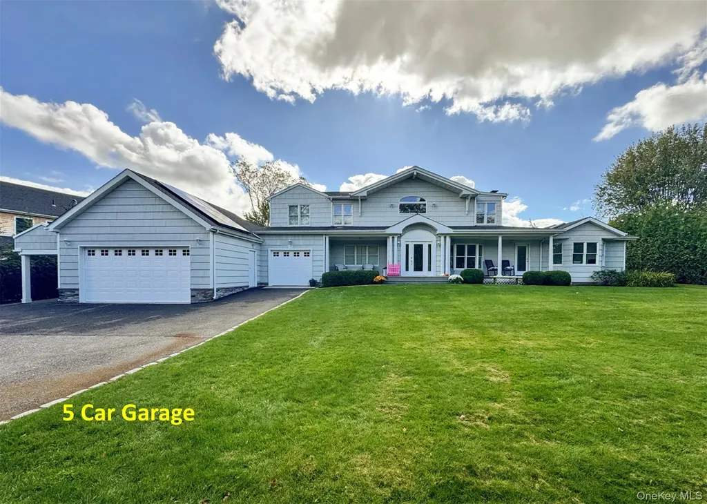 137 South Road Westhampton NY 11977