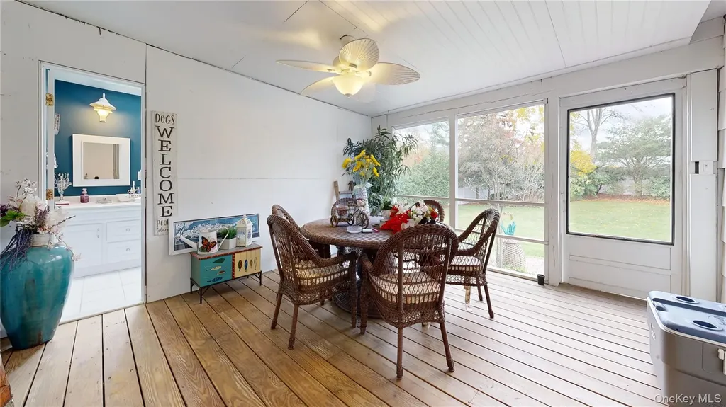 137 South Road Westhampton NY 11977