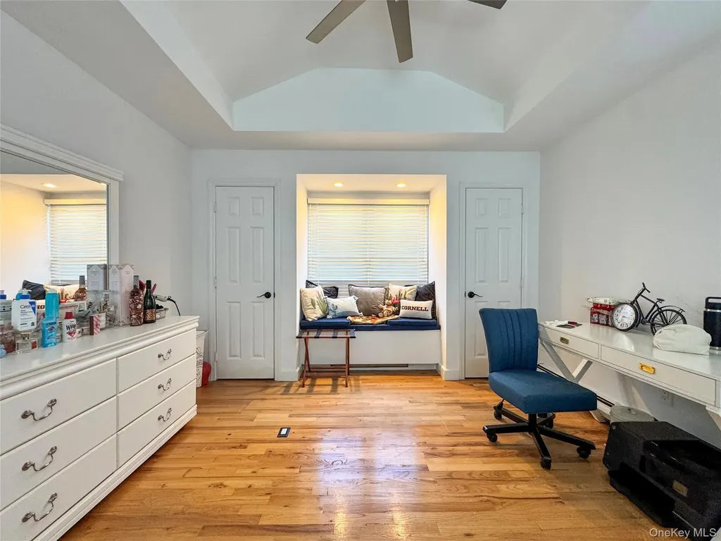 137 South Road Westhampton NY 11977