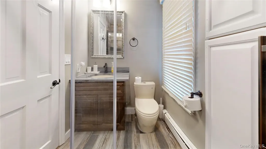 137 South Road Westhampton NY 11977