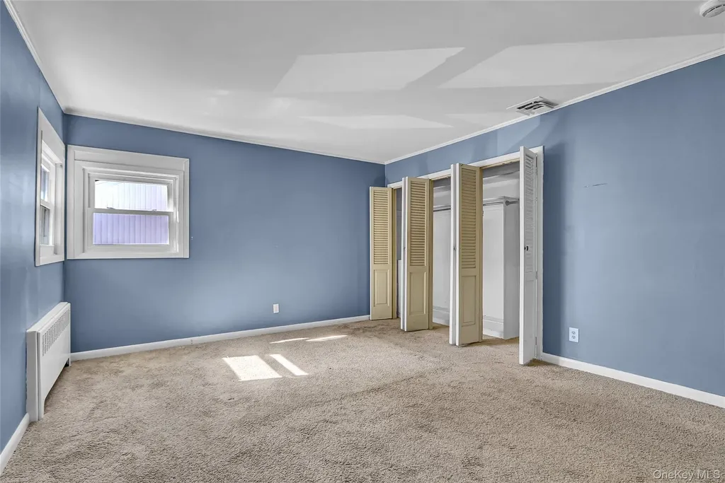25 Park Circle Cedarhurst NY 11516