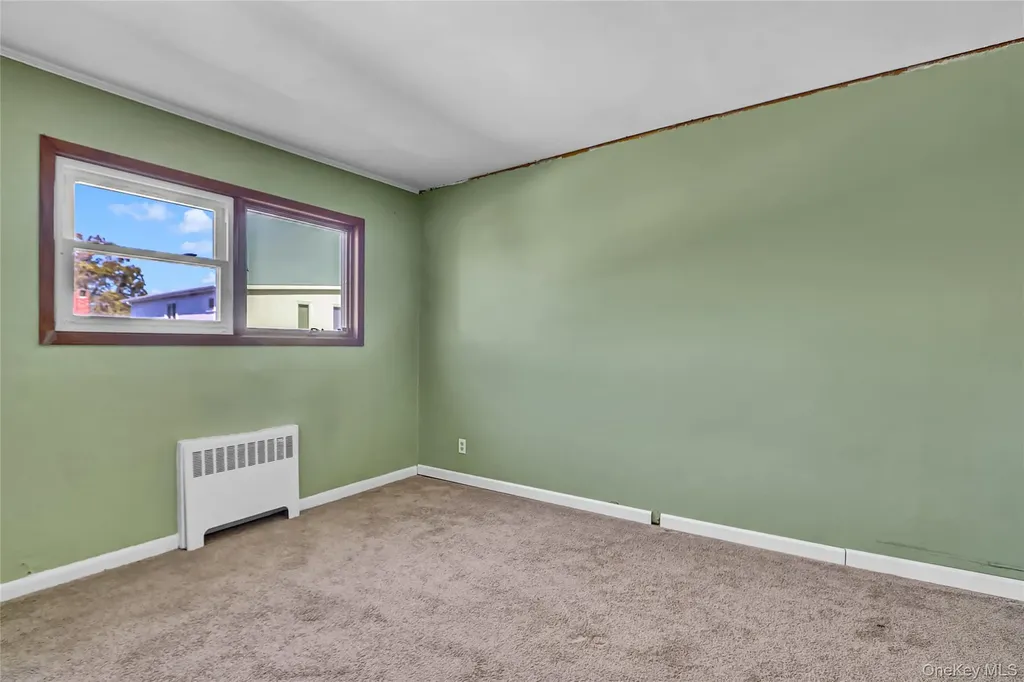 25 Park Circle Cedarhurst NY 11516