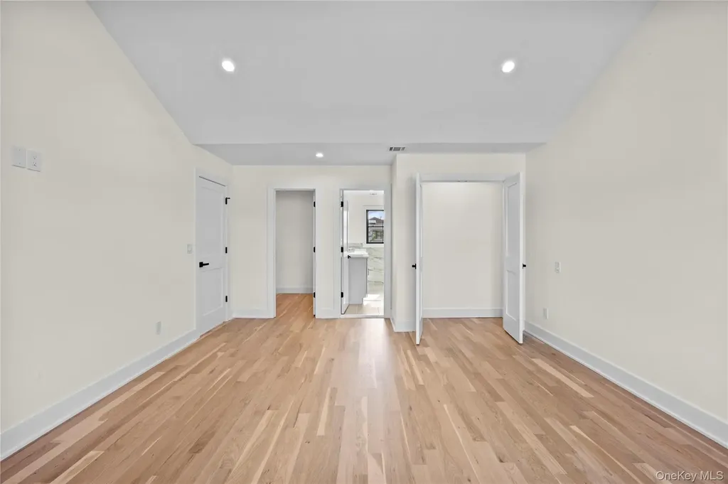 38 Eldorado Boulevard Plainview NY 11803