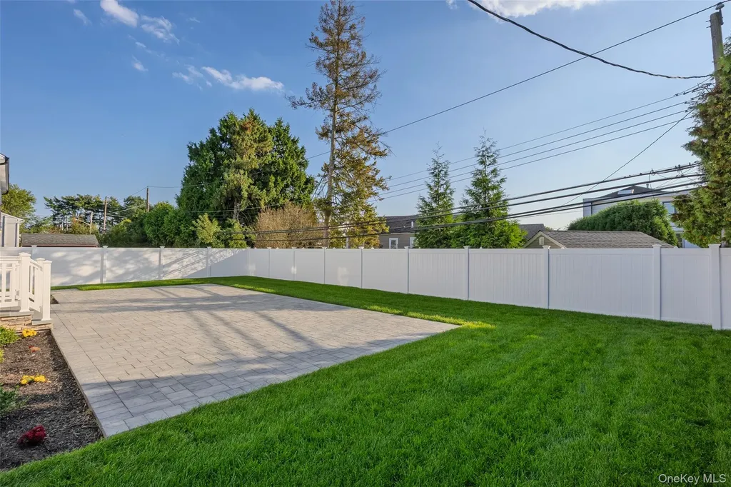 38 Eldorado Boulevard Plainview NY 11803