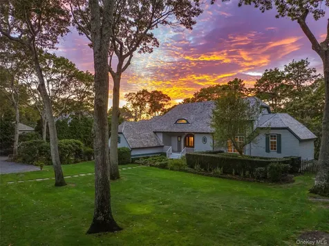 8 Fish Creek Lane Remsenburg NY 11960