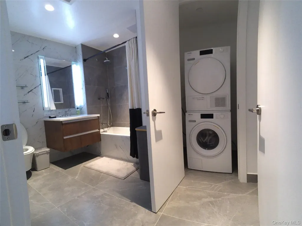 136-18 Maple Avenue Flushing NY 11355