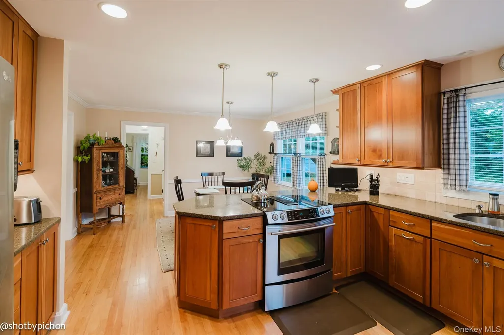 102 Cedar Avenue Poughkeepsie NY 12603