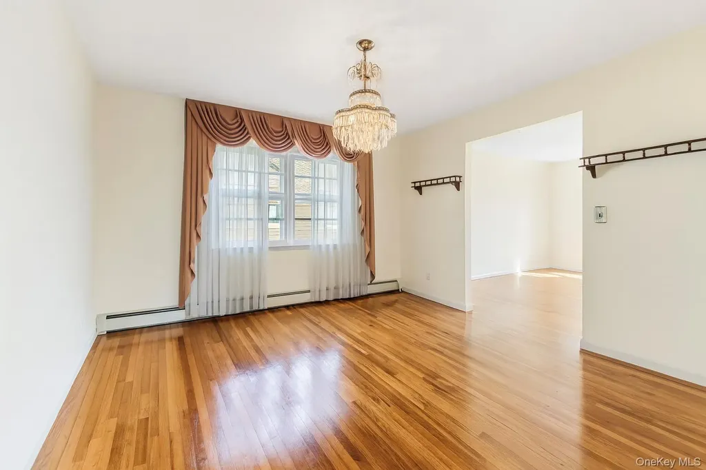 287 Mary Lou Avenue Yonkers NY 10703