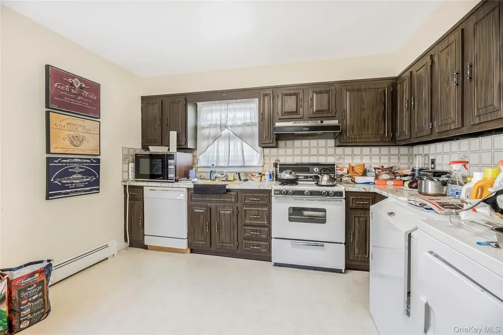 287 Mary Lou Avenue Yonkers NY 10703