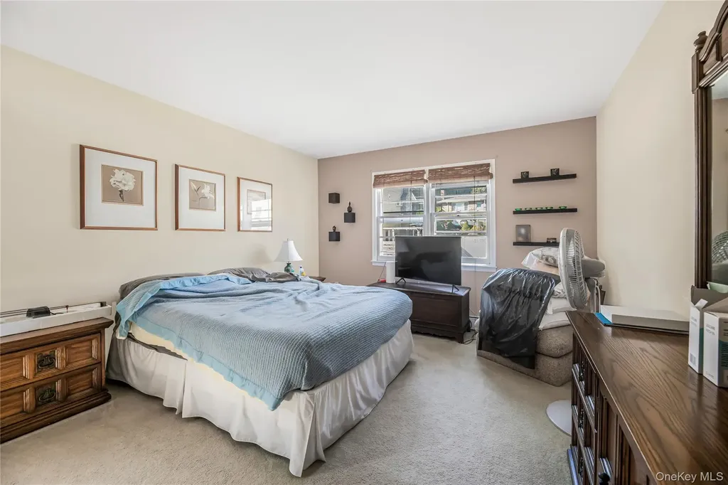 287 Mary Lou Avenue Yonkers NY 10703