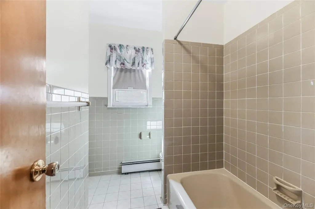 287 Mary Lou Avenue Yonkers NY 10703