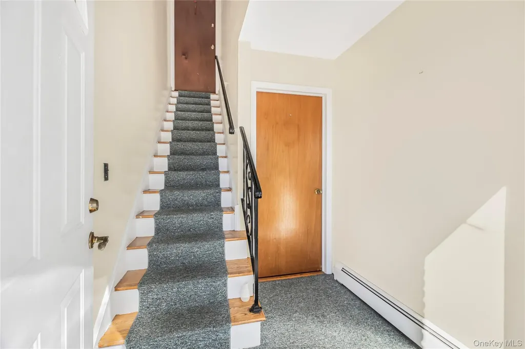 287 Mary Lou Avenue Yonkers NY 10703