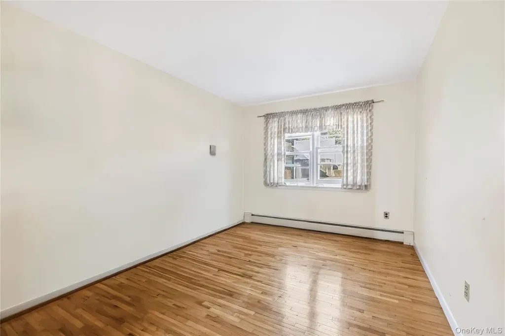 287 Mary Lou Avenue Yonkers NY 10703