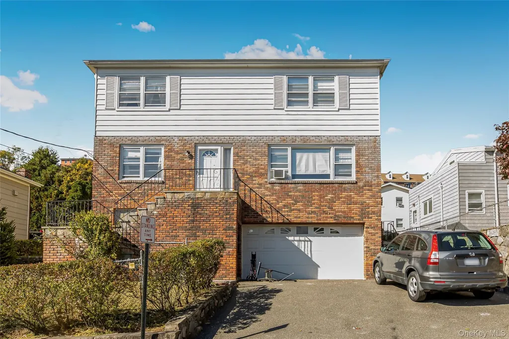 287 Mary Lou Avenue Yonkers NY 10703