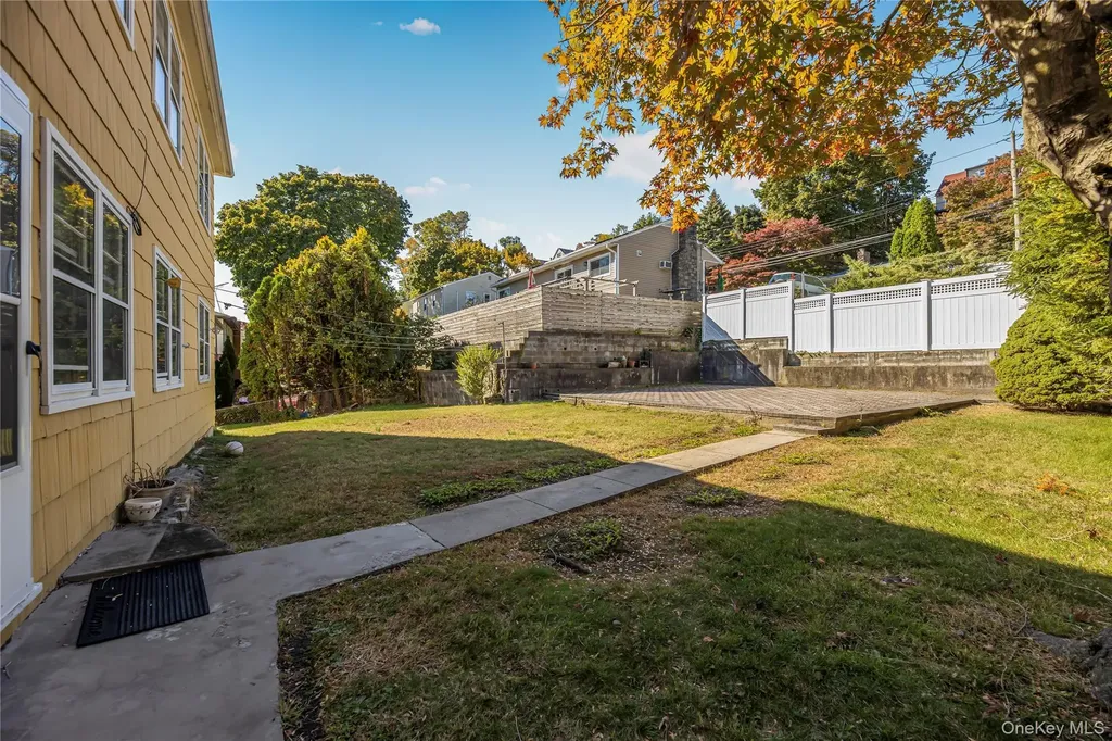 287 Mary Lou Avenue Yonkers NY 10703