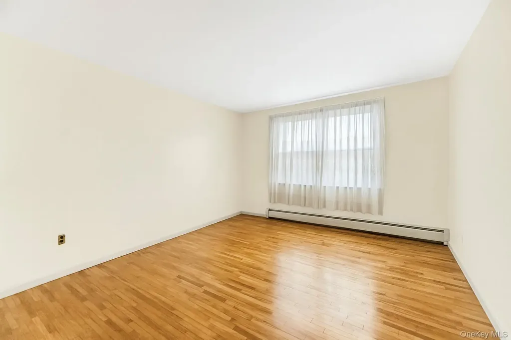 287 Mary Lou Avenue Yonkers NY 10703