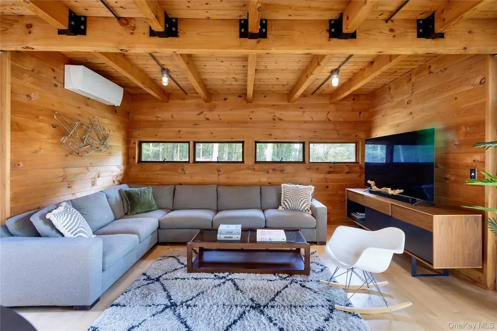 39 Hornbeck Lane Accord NY 12404