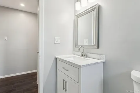 48 Center Avenue Bay Shore NY 11706