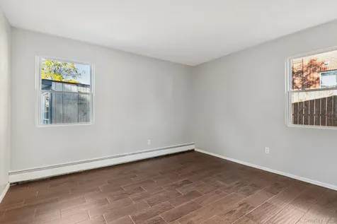 48 Center Avenue Bay Shore NY 11706