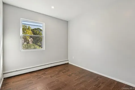 48 Center Avenue Bay Shore NY 11706