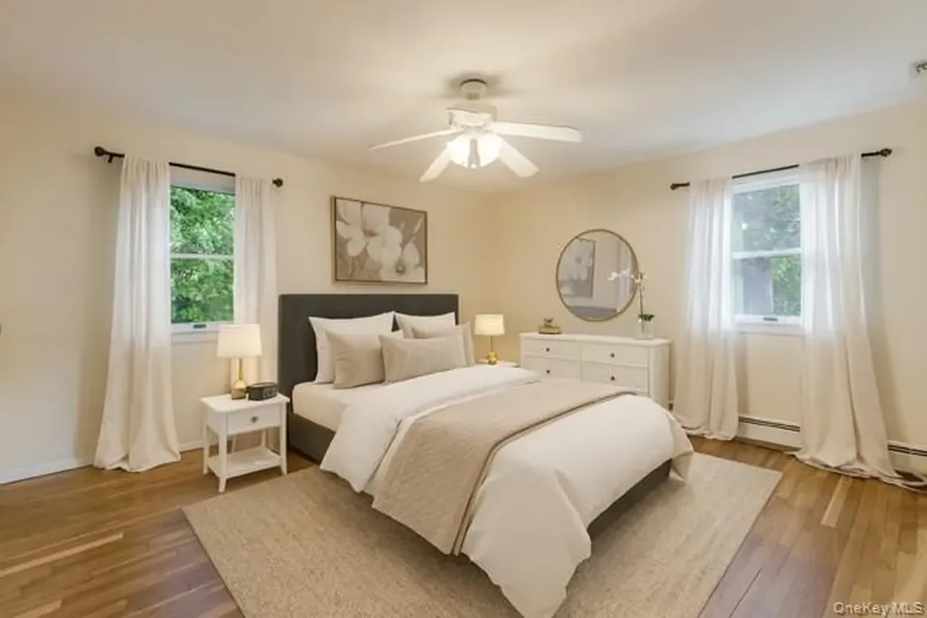 7 Carriage Lane Setauket NY 11733