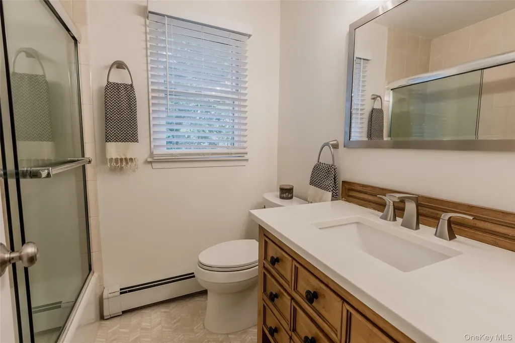 7 Carriage Lane Setauket NY 11733