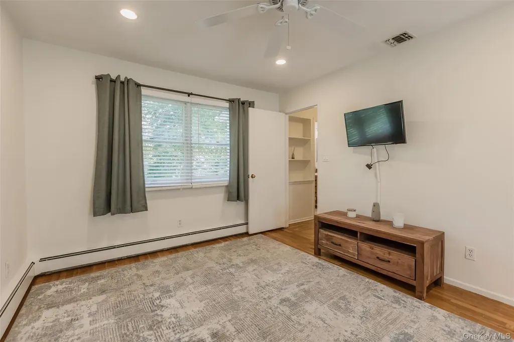 7 Carriage Lane Setauket NY 11733