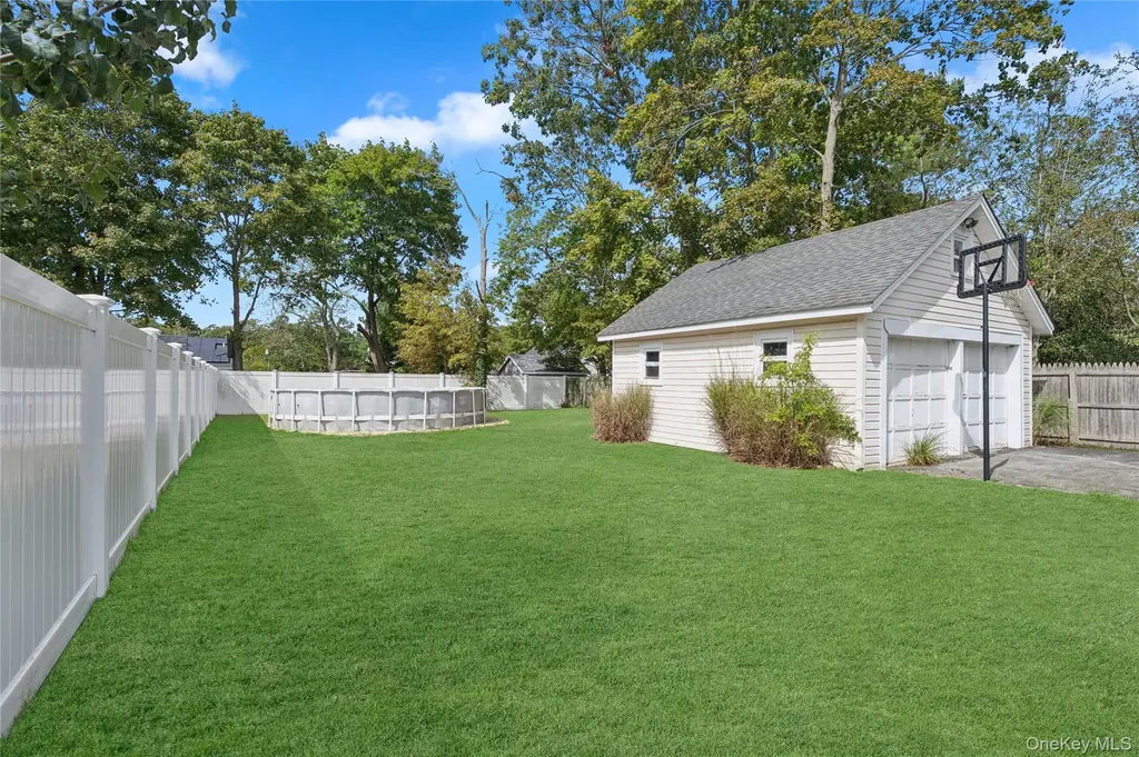 216 Jayne Avenue Patchogue NY 11772