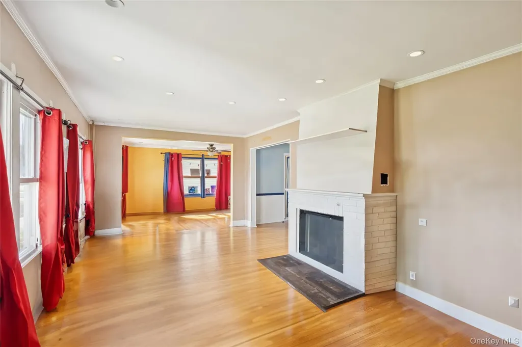 216 Jayne Avenue Patchogue NY 11772
