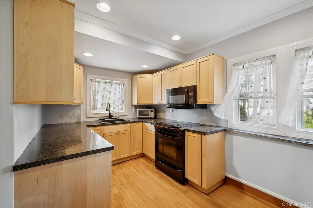 216 Jayne Avenue Patchogue NY 11772
