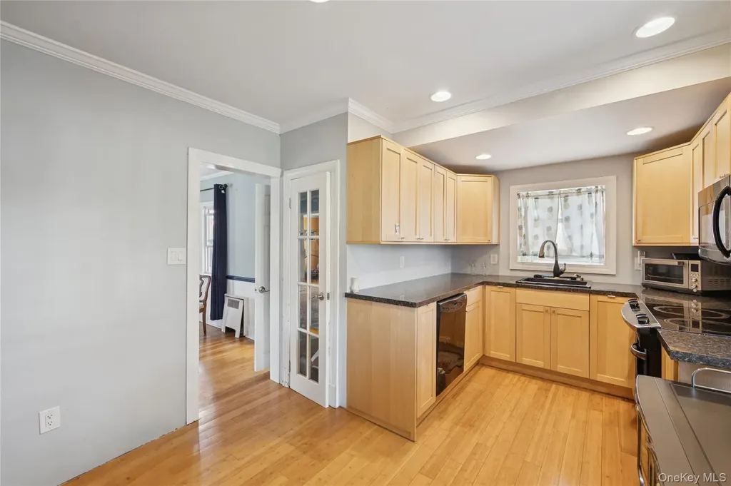 216 Jayne Avenue Patchogue NY 11772