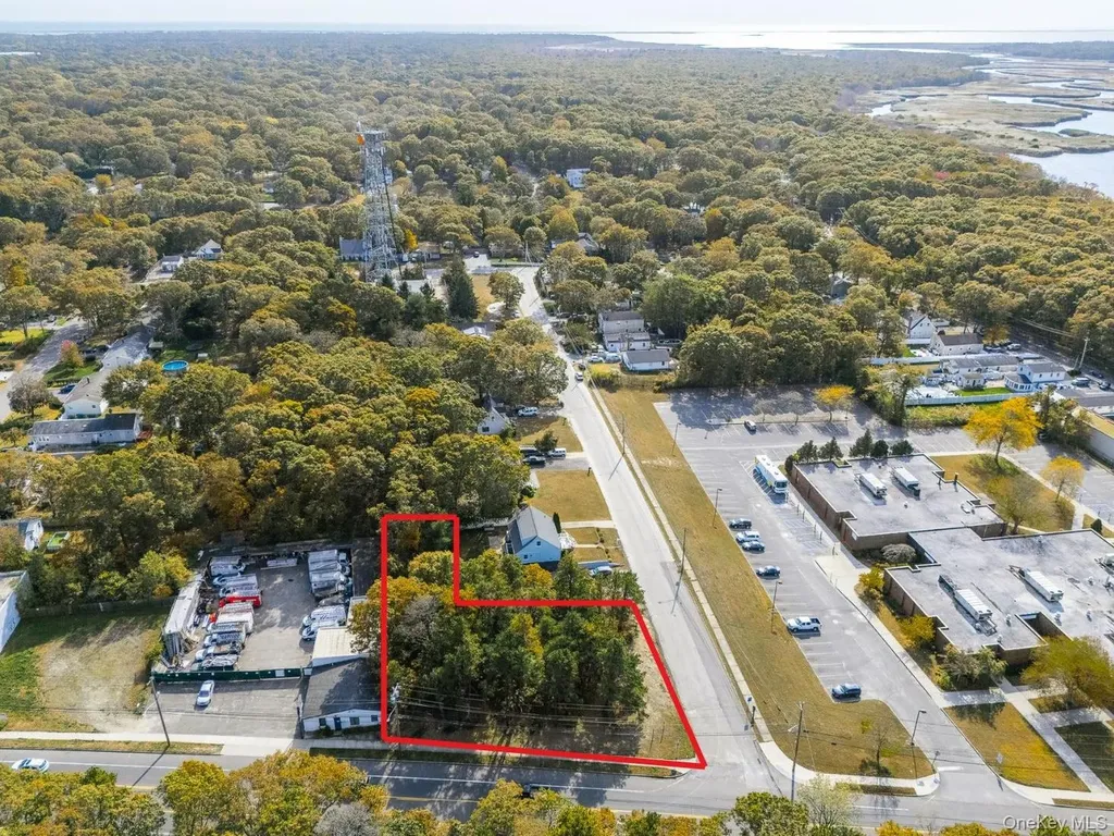 574 Montauk Highway Shirley NY 11967